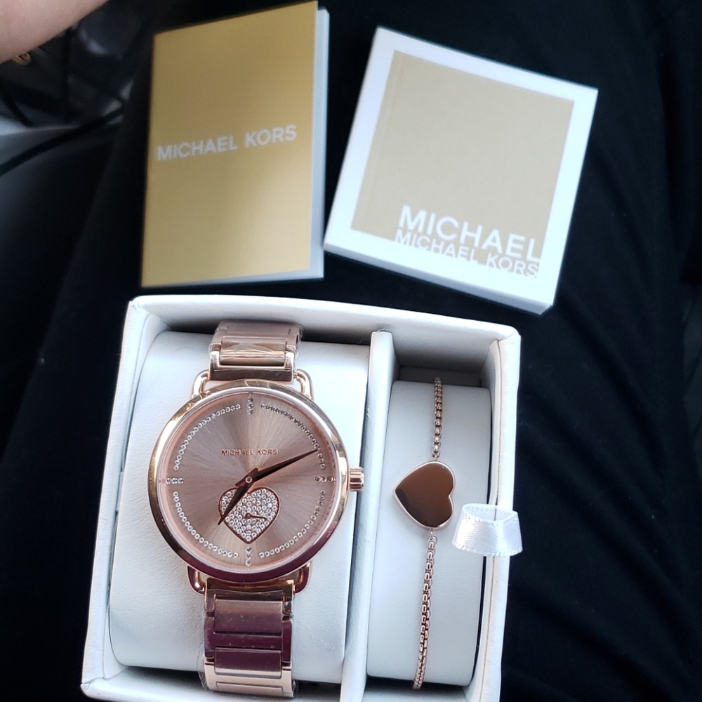 Michael Kors rose gold watch and bracelet